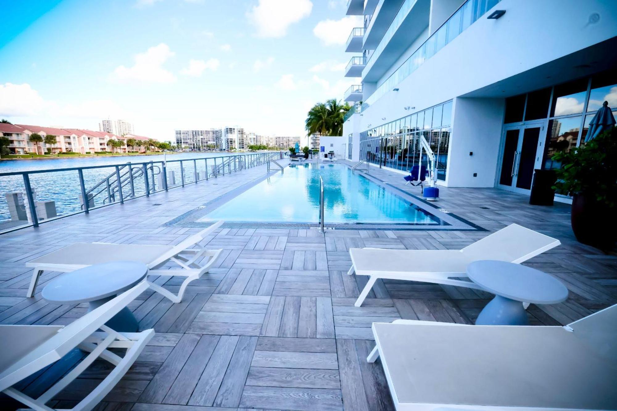 Diamond In The Sky Villa Hollywood Luaran gambar
